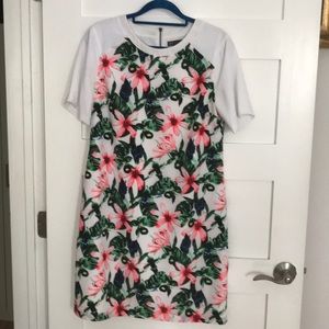 Vince Camuto Dress, size 4